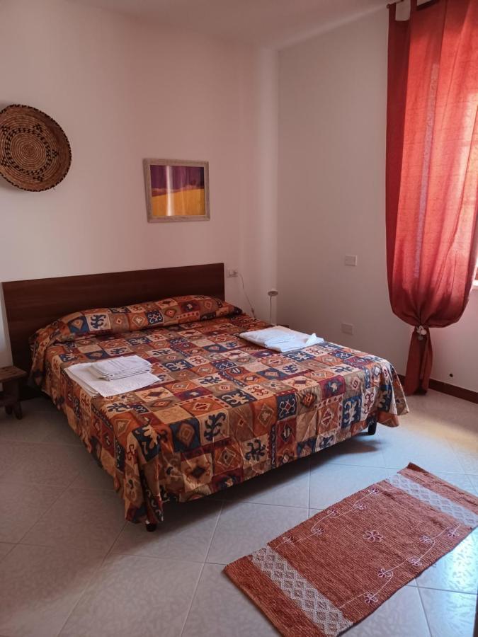 Appartamento Per Vacanza Кастелсардо Екстериор снимка